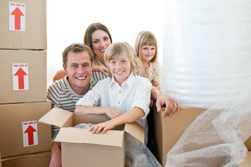 Free quote policy and transparent storage rates for Lowerclapton